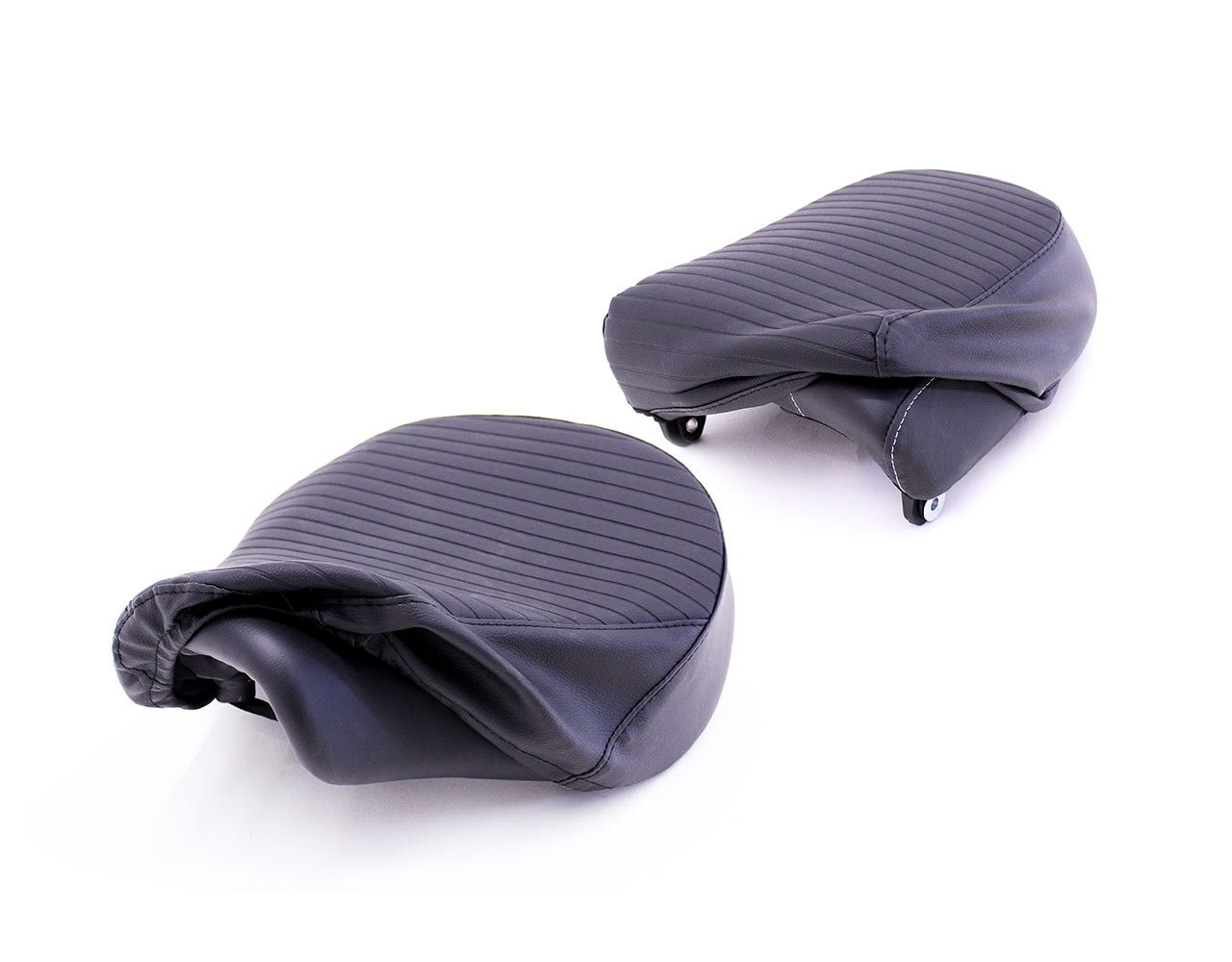 RE BLACK PLEATED SEAT COVER